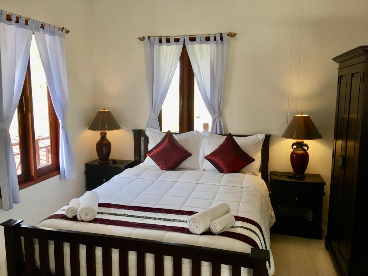 Naraya Homestay San Pa Tong Exterior photo