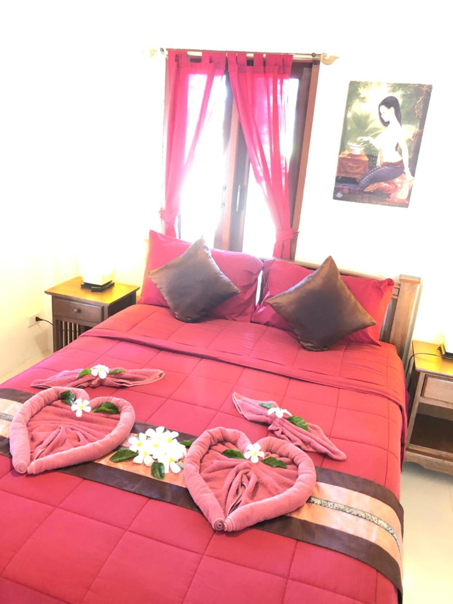 Naraya Homestay San Pa Tong Exterior photo
